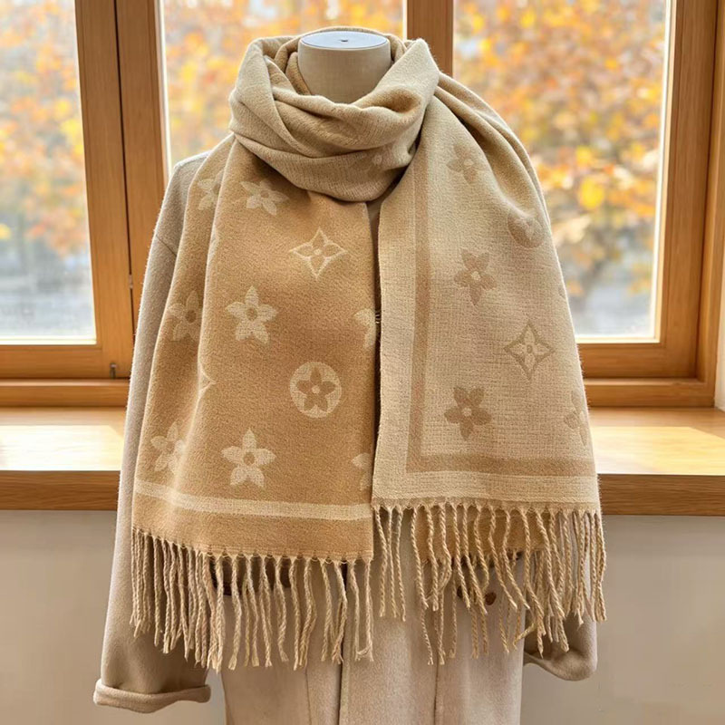 Stilvoller Schal mit Nationalm – Infinity Scarf Knit Bewertung und Preis